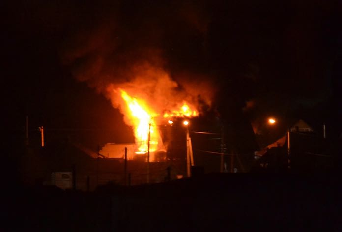 Вечером 1 августа в Белове горел частный дом